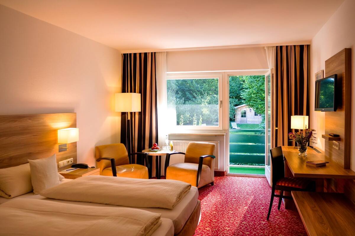 double room, balcony | minibar, in-room safe, desk, free cots/infant beds