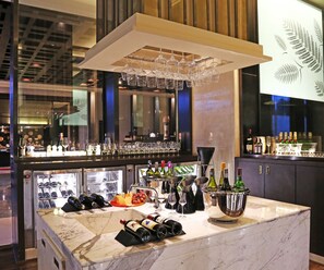 Bar (on property) - Taj Bangalore (Devanahalli)
