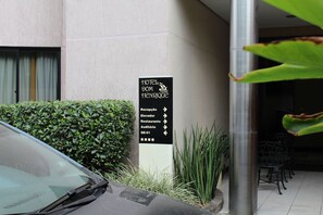 Entrada da propriedade