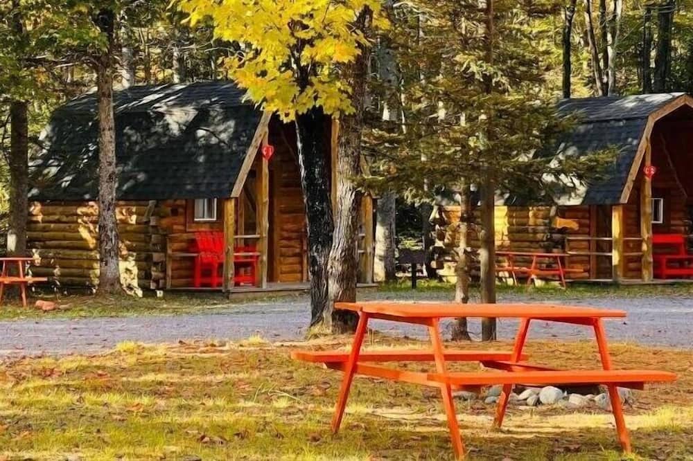 Glenview Cottages - Sugar Island Township, MI