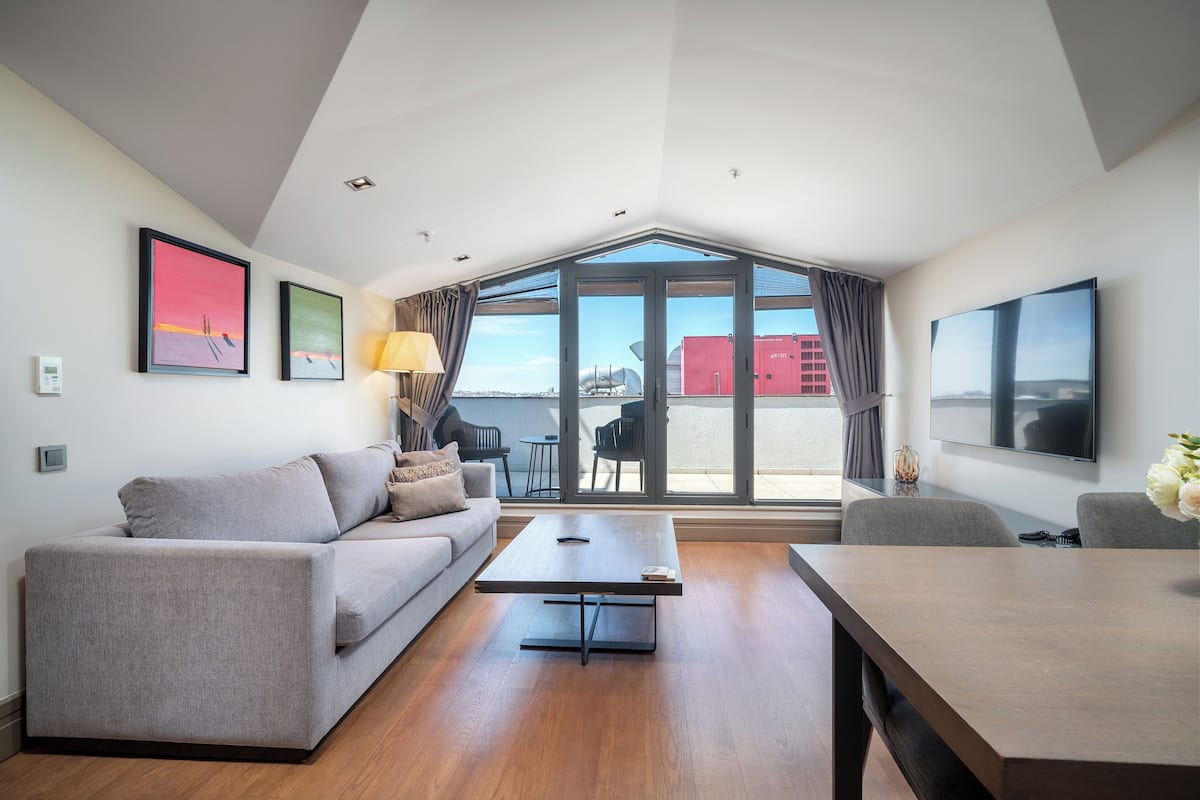 1 habitación y ropa de cama de alta calidad