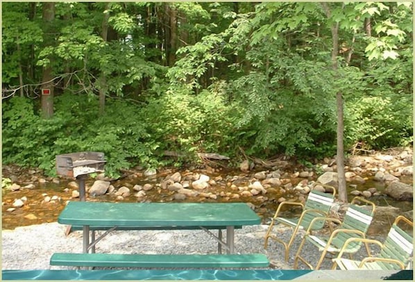Grill-/Picknickplatz