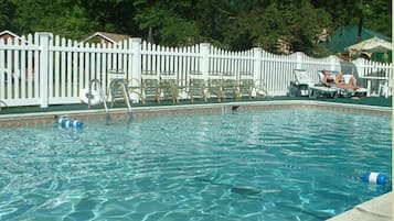 Seasonal outdoor pool