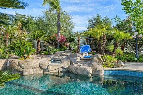 5-acre Luxe 5B Getaway @Murrieta | Pool, Hot Tub