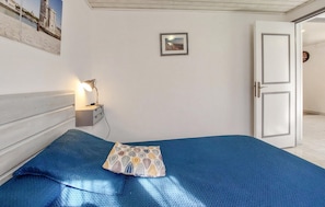 Bügeleisen/Bügelbrett, Reisekinderbett, kostenloses WLAN