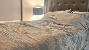 1 bedroom, iron/ironing board, WiFi, bed sheets