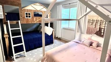 3 bedrooms, free WiFi, bed sheets