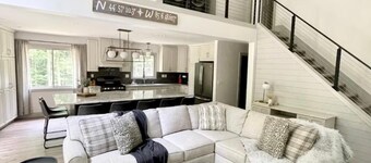 Charming 3-bedroom fully remodeled cottage in adorable Bellaire.