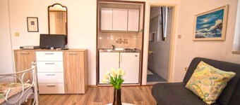 Holiday Apartment Nena Studio