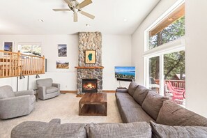 Smart TV, fireplace - Monthly Lease - Donner Lake View Chalet by Tahoe Getaways - 4BR w/ EV Charger + Walk to Lake! (Truckee)