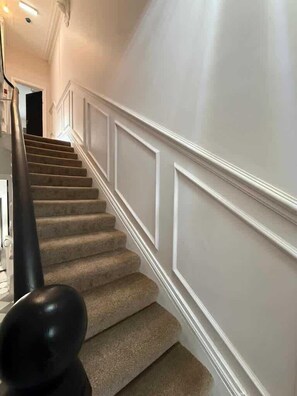 Interior - Contractor 9 BR Ensuite House - Nissan & Stadium (Tyne and Wear)