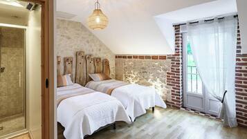 2 chambres, fer et planche Ă repasser, lit parapluie, Wi-Fi gratuit