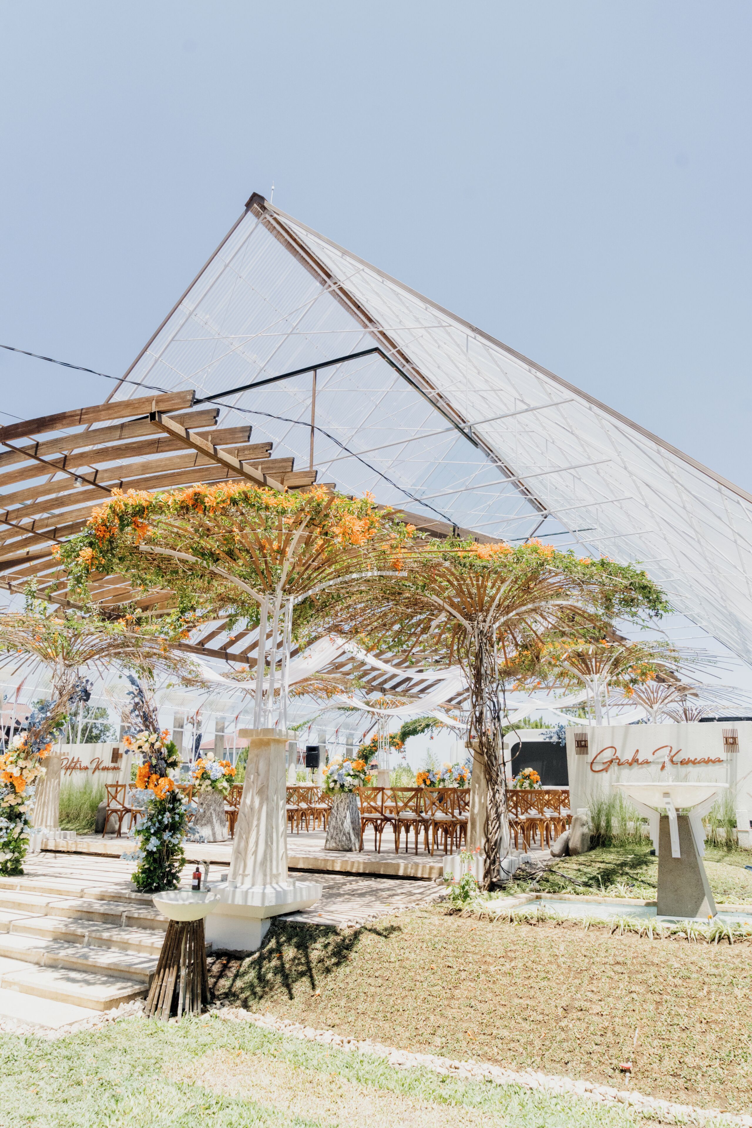 Outdoor banquet area