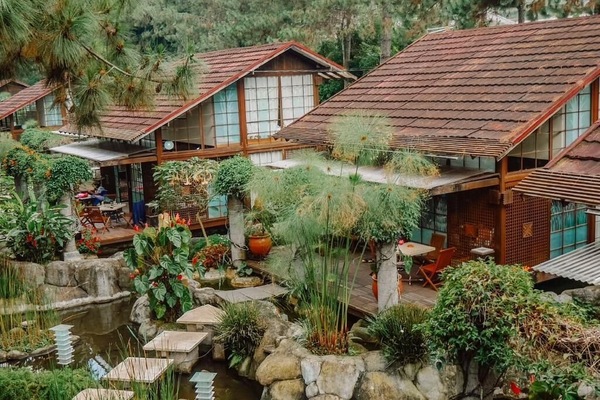 Family Villa | Property grounds