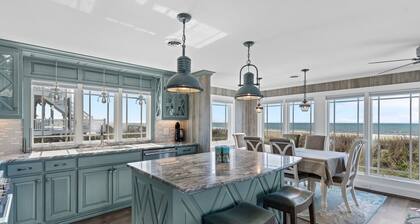 Reelaxing: Oceanfront Home in Yaupon Beach, Oak Island, Perfect for 9 guests!