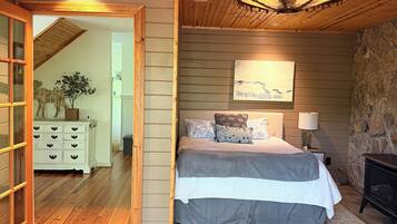 4 bedrooms, free WiFi, bed sheets