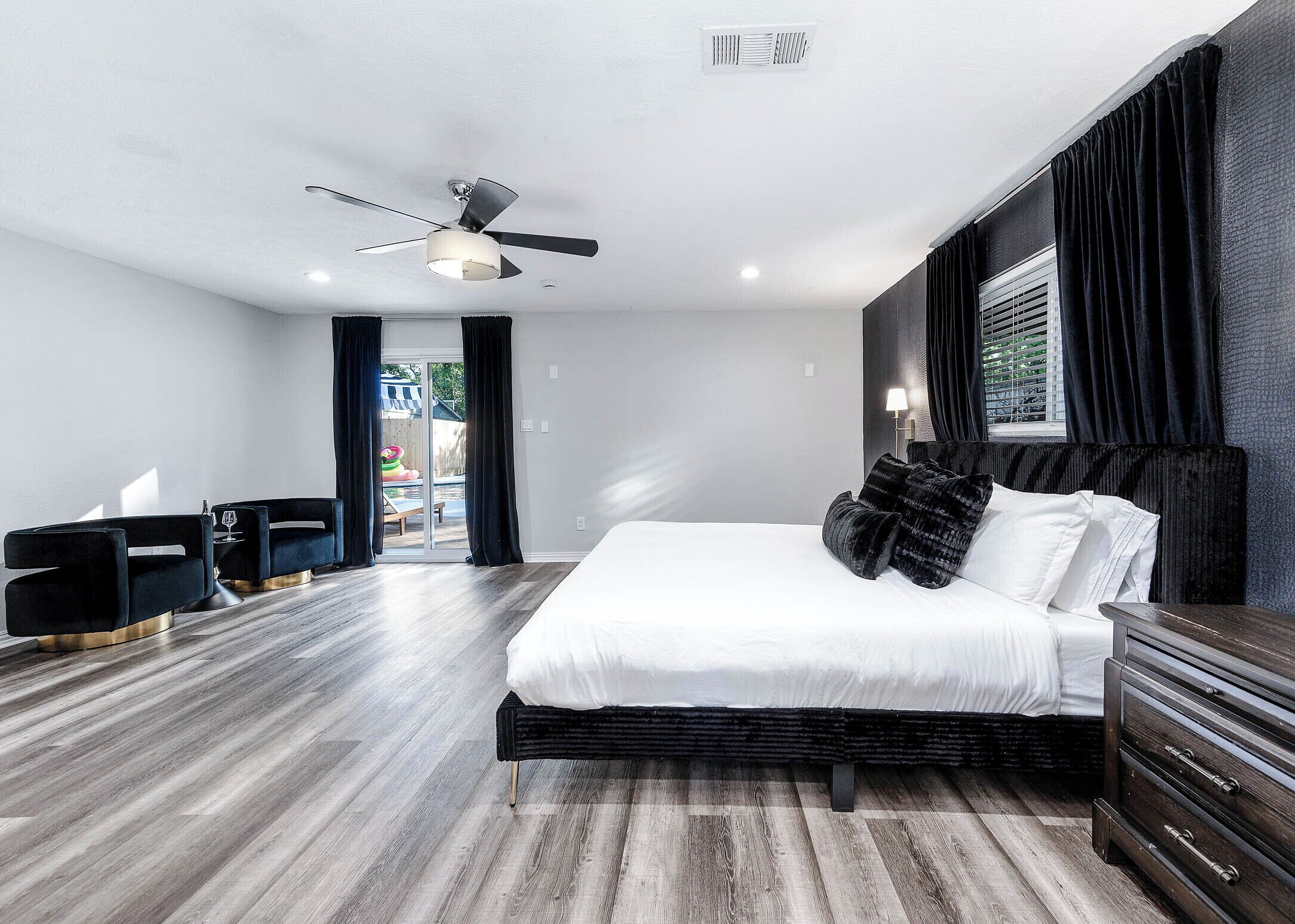 Luxury House, 4 Bedrooms, Non Smoking, Private Pool | Iron/ironing board