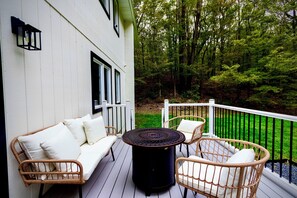 Suite Deluxe, 1 cama King size, balcón | Terraza o patio