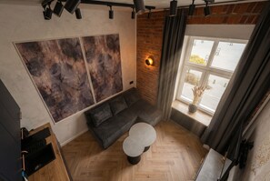TV - Bohaterów Getta Studio with Mezzanine (Kraków)