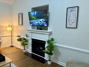 Interior - Backyard Retreat: Swing, Grill & Spacious Living (Winterville)