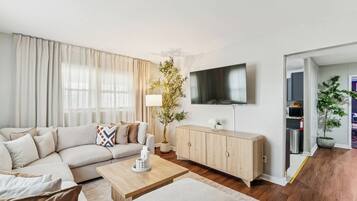 Smart TV, table tennis, computer monitors