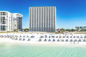On the beach, sun-loungers - 312 Gorgeous Gulf Views w/ 25’ Private Balcony ~ Pools ~ Hot Tub ~ Book June 3rd (Destin)