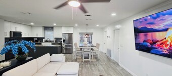 Pool Home + BBQ Grill + Family Friendly in Orlando, FL!