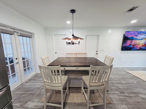 Pool Home + BBQ Grill + Family Friendly in Orlando, FL!