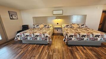 3 bedrooms, WiFi, bed sheets