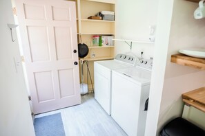 Interior - The Rustic Hideaway. Fully furnished lower apartment at the end of a quiet lane. (Hendersonville)