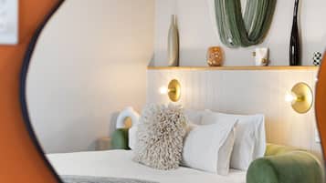 1 bedroom, iron/ironing board, bed sheets