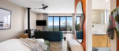 1 bedroom, iron/ironing board, bed sheets