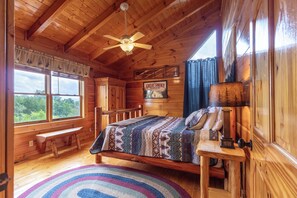 2 bedrooms, iron/ironing board, WiFi, bed sheets - S'more the Merrier - Mtn Views, Hot Tub + Game Loft (Sevierville)
