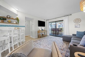TV - New! Coastal Condo - Pool with Marsh + Ocean Views (Carolina Beach)