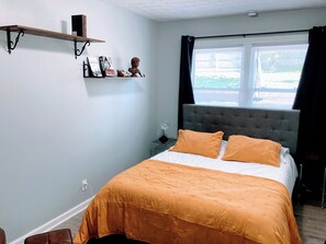 3 chambres, bureau, fer et planche à repasser, Wi-Fi gratuit