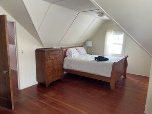 3 Schlafzimmer, Bügeleisen/Bügelbrett, WLAN, Bettwäsche