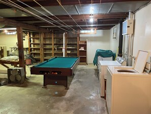 Spielezimmer