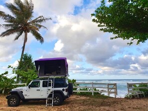 Beach - Kauai Camper Glamping Full Gear Included (Anahola)