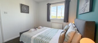 Pleasant View - 3 Bedroom Holiday Home - Pembroke