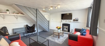 Pleasant View - 3 Bedroom Holiday Home - Pembroke