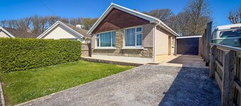 Indigo Blue - 2 Bedroom Holiday Home - Manorbier