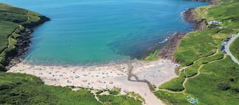 Indigo Blue - 2 Bedroom Holiday Home - Manorbier