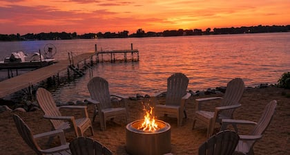 Lakeside Luxe on Pickerel