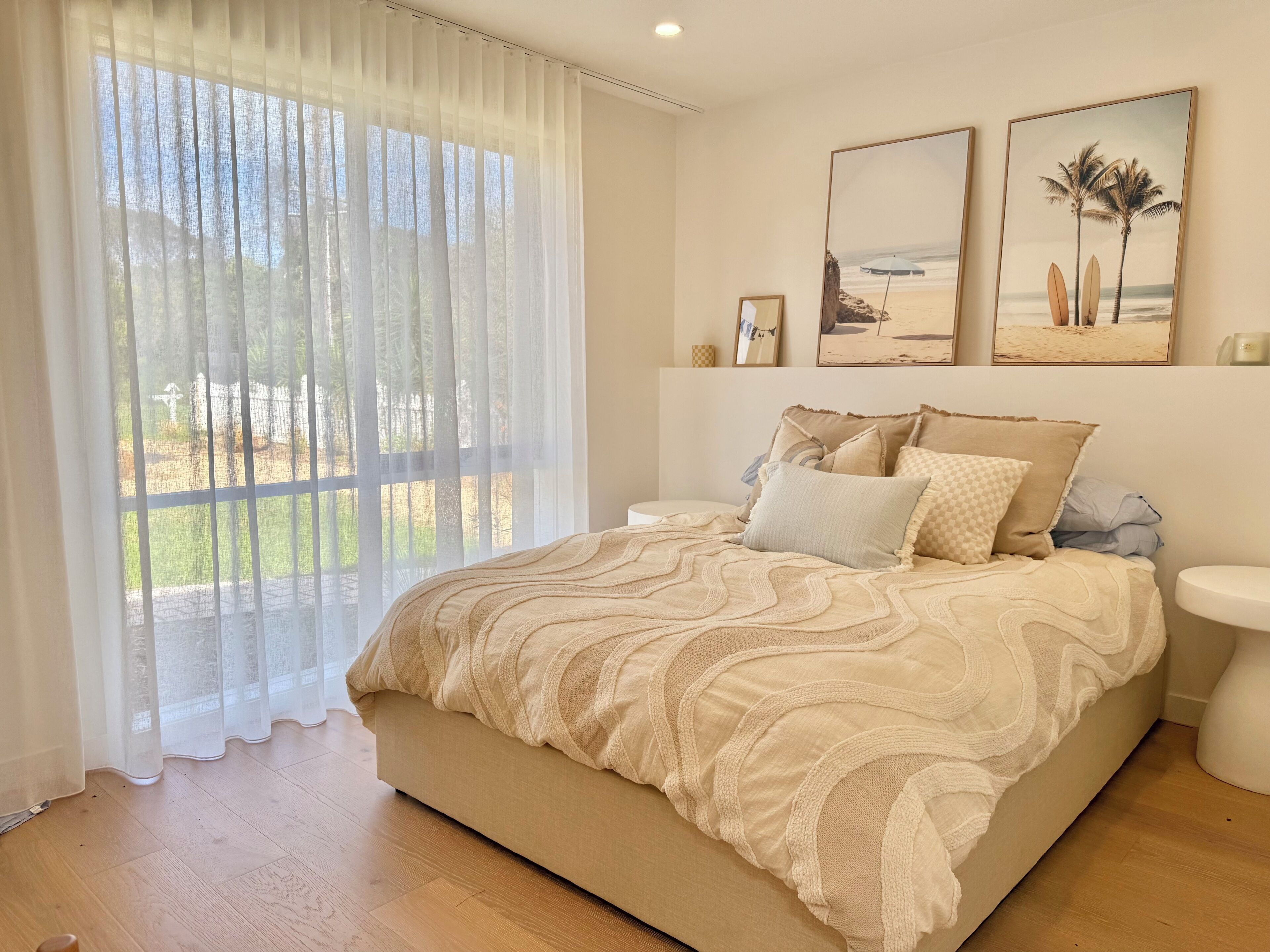 4 bedrooms, iron/ironing board, travel cot, free WiFi