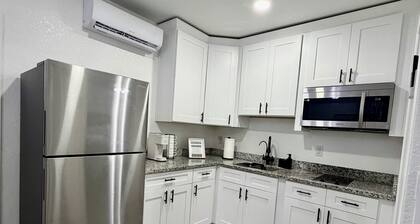 Modern & Cozy Apartment Near Everything You Need!