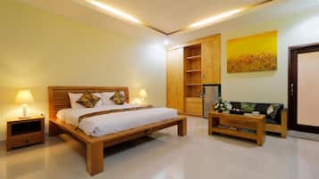 Villa, 2 Bedrooms, Pool View