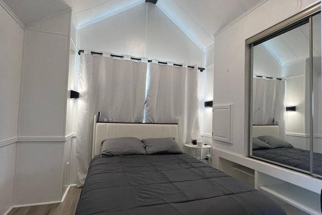 2 dormitorios, tabla de planchar con plancha, wifi gratis y ropa de cama