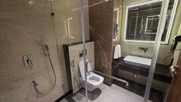 Classic-Doppelzimmer | Badezimmer