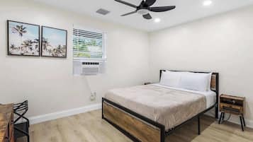 2 bedrooms, iron/ironing board, free WiFi