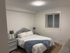 2 Schlafzimmer, Bügeleisen/Bügelbrett, WLAN, Bettwäsche